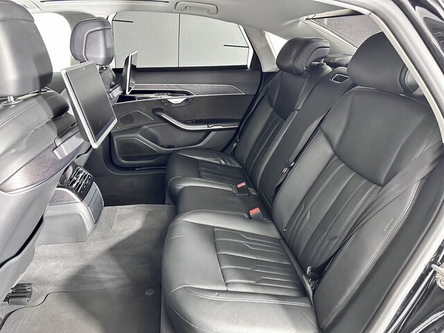 Audi A8 2019