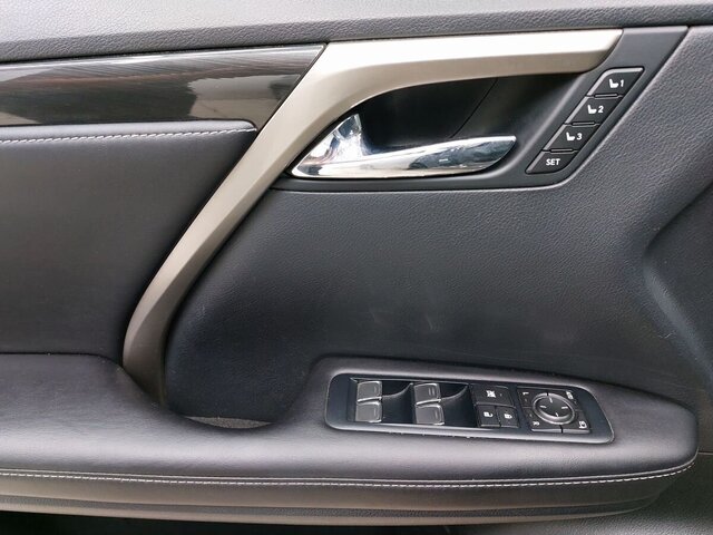Lexus RX 2019