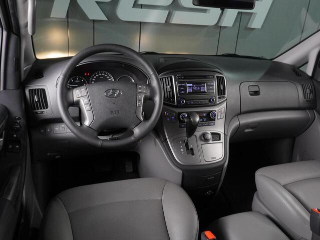 Hyundai Grand Starex 2018