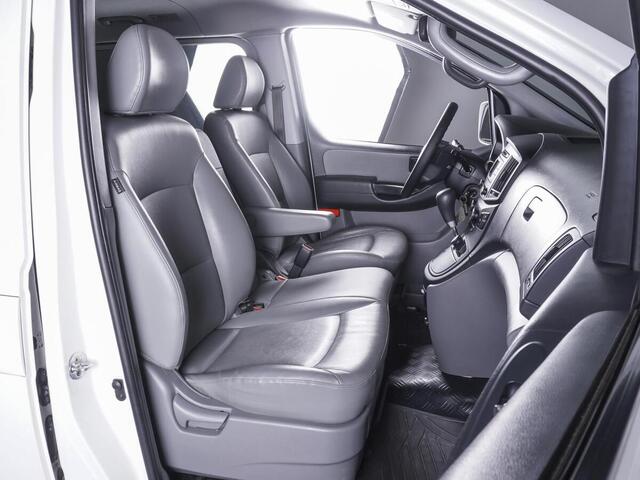 Hyundai Grand Starex 2016