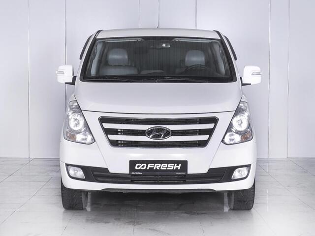 Hyundai Grand Starex 2016