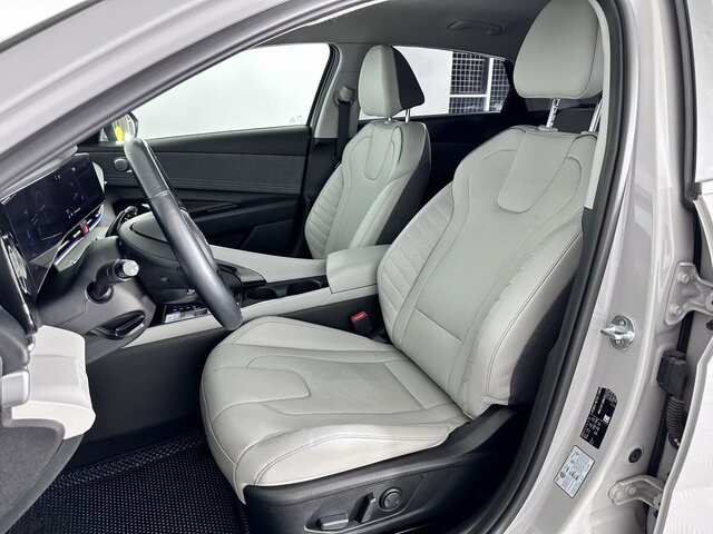 Hyundai Elantra 2021