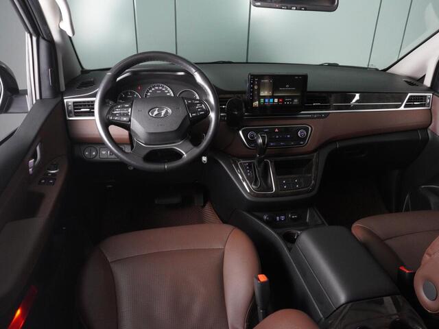 Hyundai Grand Starex 2018