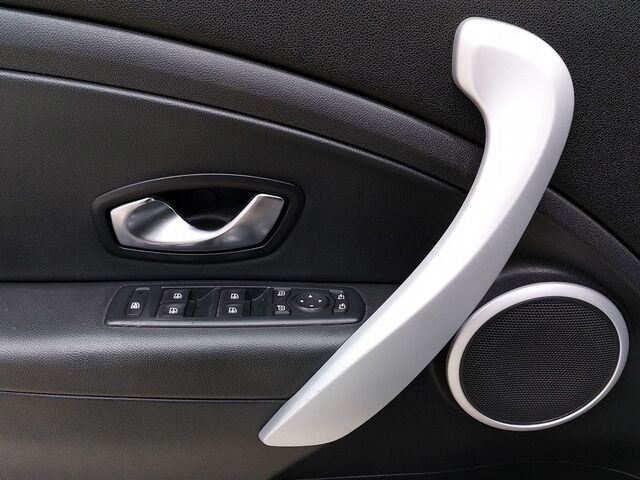 Renault Fluence 2011