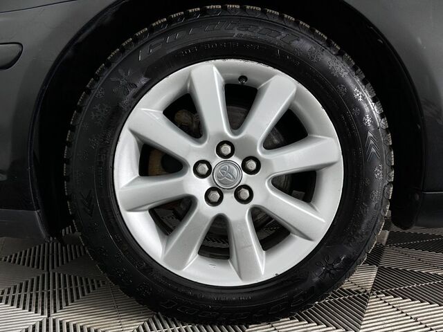 Toyota Avensis 2008