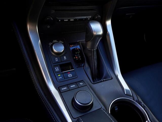 Lexus NX 2015