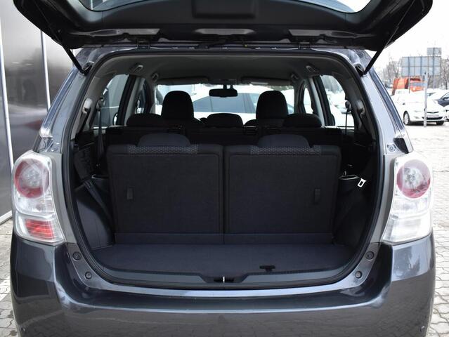 Toyota Verso 2010