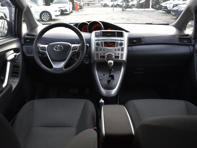 Toyota Verso 2010
