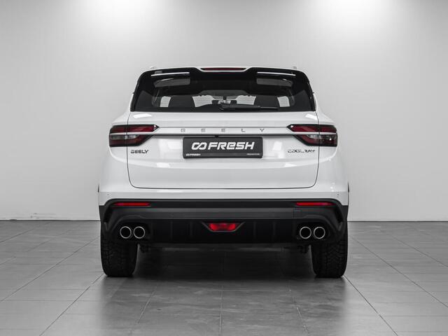 Geely Coolray 2023