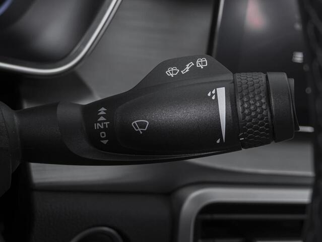 Geely Coolray 2023