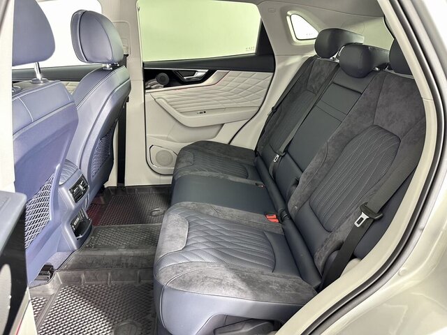Hongqi HS5 2023