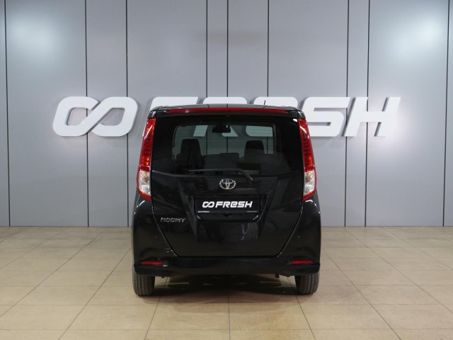 Toyota Roomy 2018
