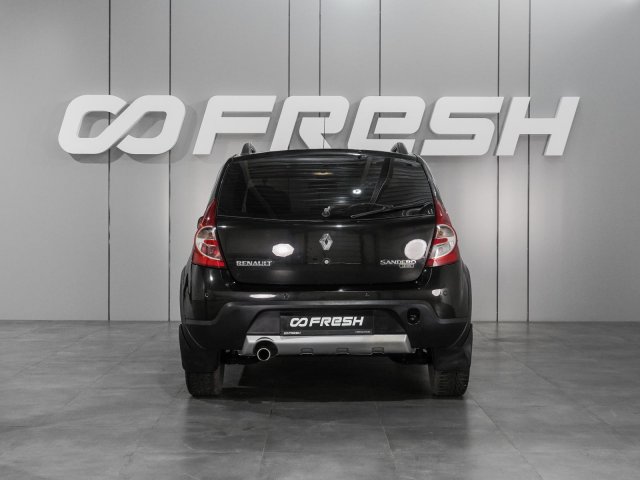 Renault Sandero 2011