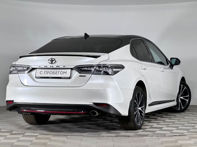 Toyota Camry 2020
