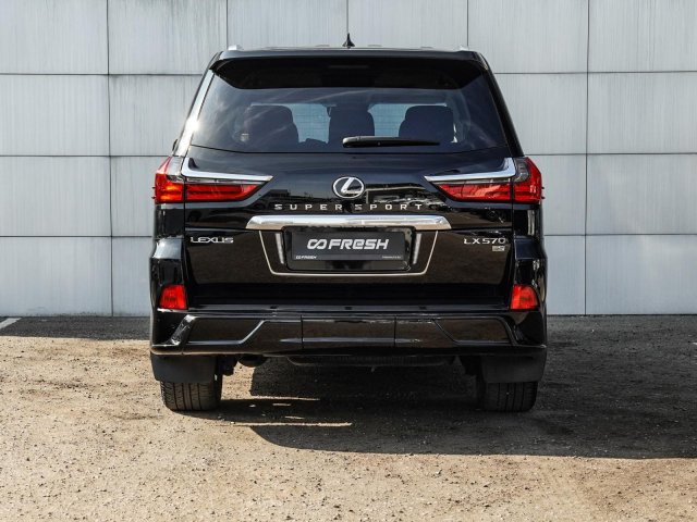 Lexus LX 2020