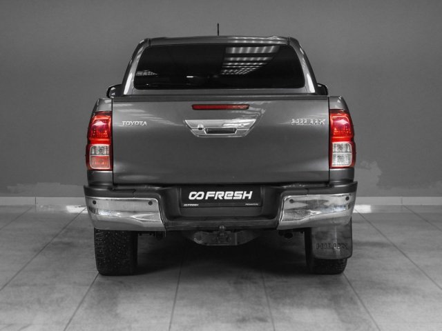 Toyota Hilux 2020