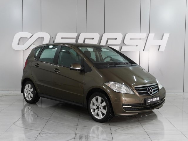 Mercedes-Benz A-Класс 2011