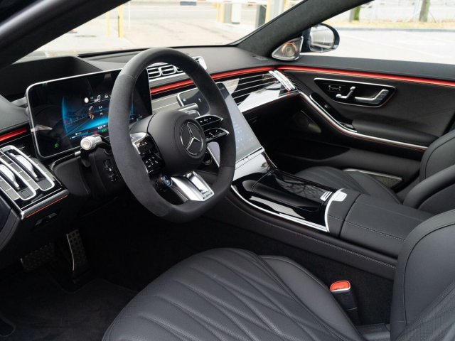 Mercedes-Benz S-Класс AMG 2023