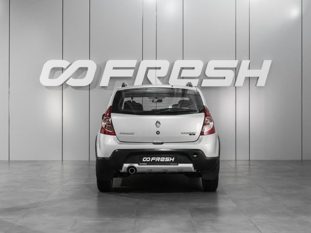 Renault Sandero 2013