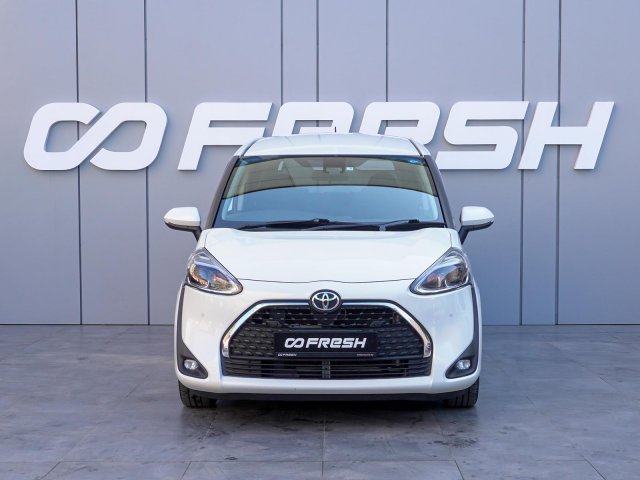 Toyota Sienta 2019