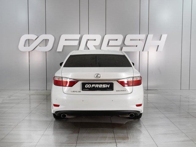Lexus ES 2012