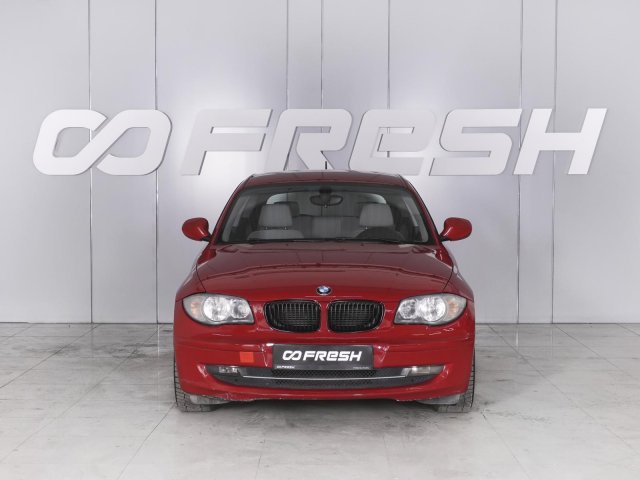 BMW 1 серии 2011