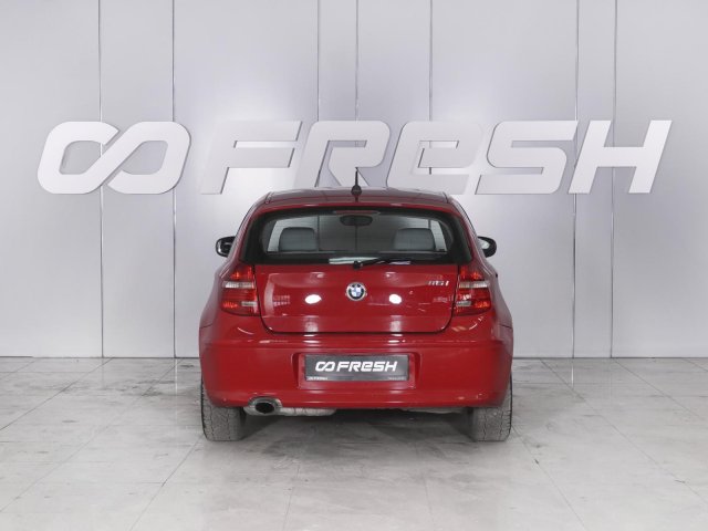 BMW 1 серии 2011