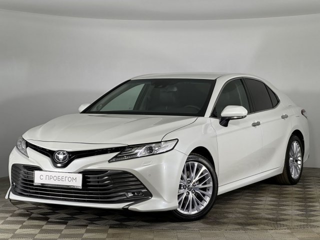 Toyota Camry 2020