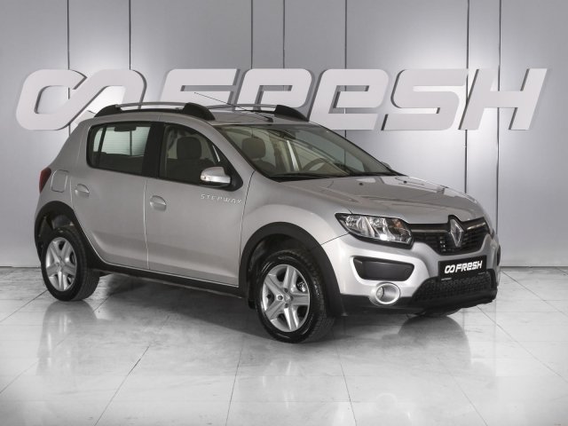 Renault Sandero 2015