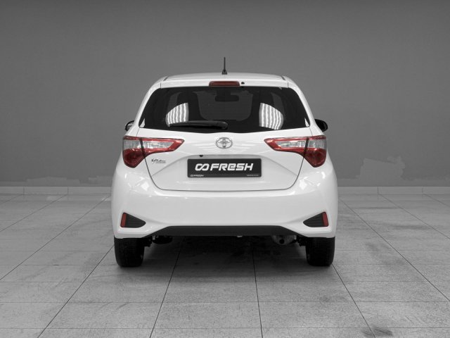 Toyota Vitz 2018