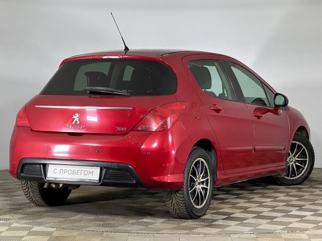 Peugeot 308 2011