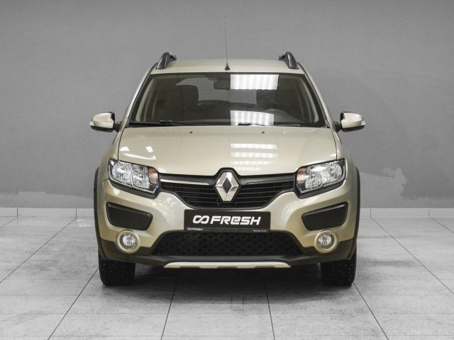 Renault Sandero 2015