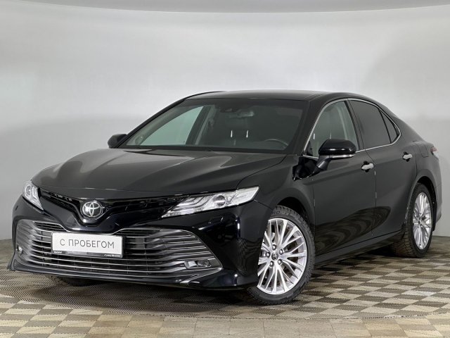 Toyota Camry 2019