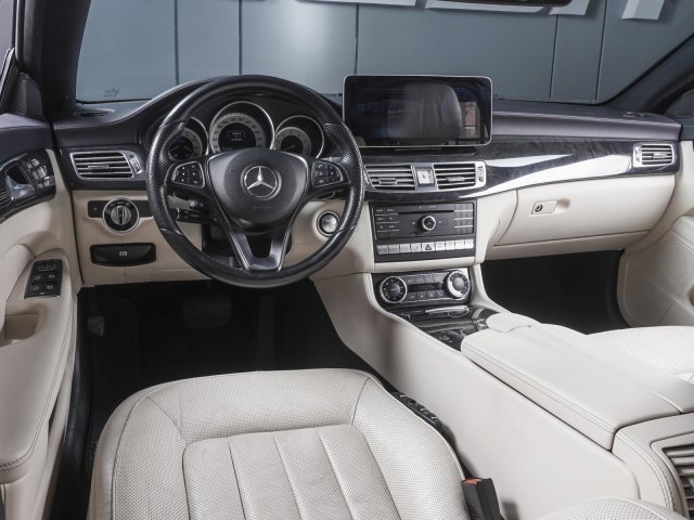 Mercedes-Benz CLS 2015