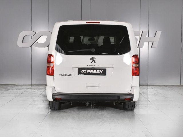 Peugeot Traveller 2020