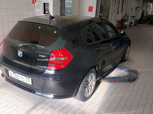 BMW 1 серии 2010