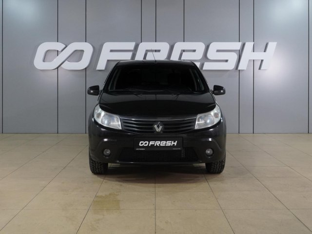 Renault Sandero 2010