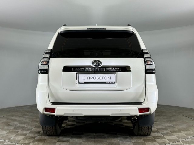 Toyota Land Cruiser Prado 2021