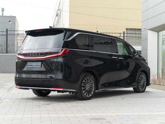 Lexus LM 2024