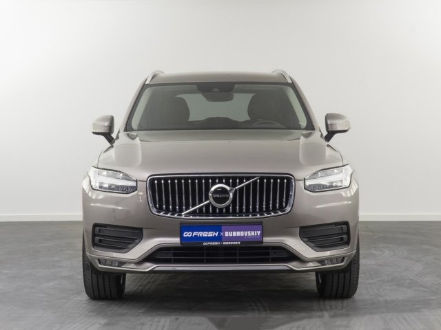 Volvo XC90 2019
