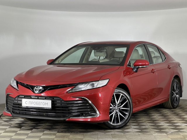 Toyota Camry 2021
