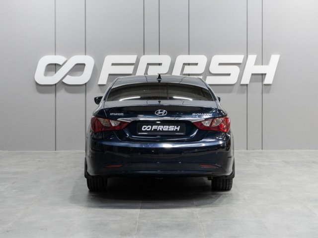 Hyundai Sonata 2012