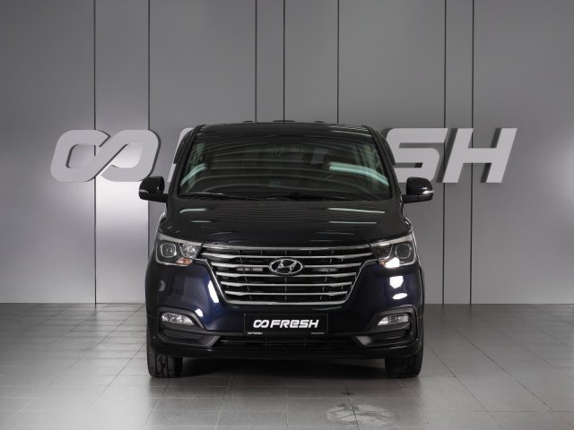 Hyundai Grand Starex 2020