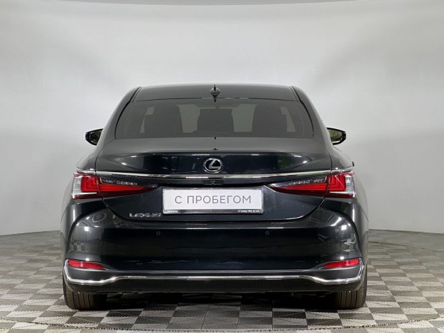 Lexus ES 2019
