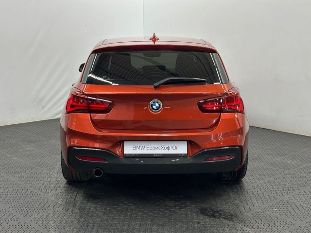 BMW 1 серии 2019