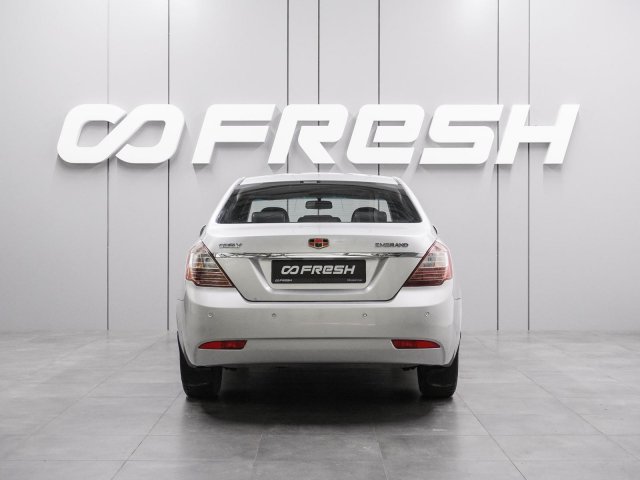 Geely Emgrand EC7 2013