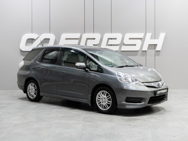 Honda Fit Shuttle 2011