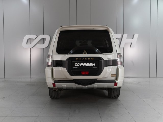 Mitsubishi Pajero 2019