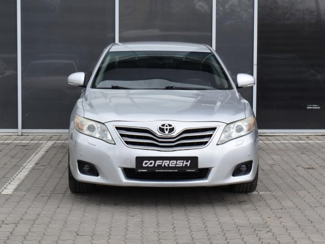 Toyota Camry 2010