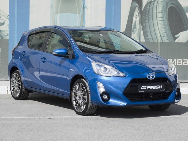 Toyota Aqua 2015